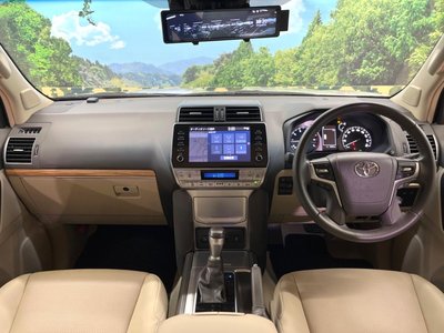 TOYOTA LAND CRUISER PRADO - 2