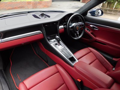 PORSCHE 911 - 3