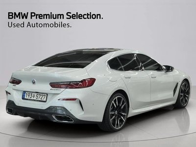 BMW 8 SERIES - 6