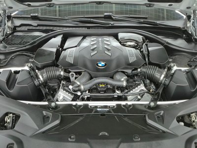 BMW 8 SERIES - 5