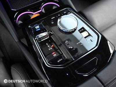 2024 BMW I5 photo 9