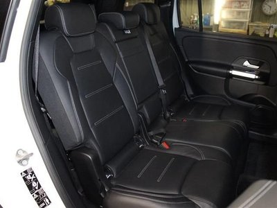 MERCEDES-BENZ GLB - 8