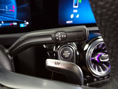 MERCEDES-BENZ A-CLASS - 9