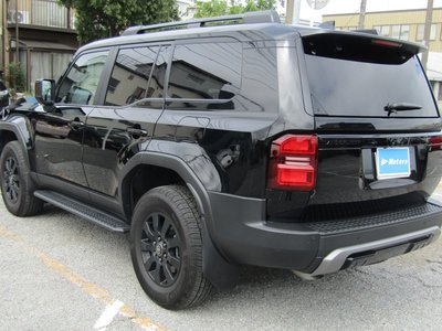 TOYOTA LAND CRUISER 250 - 7