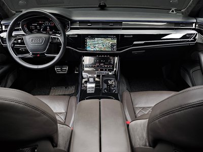 صورة 5 لـ 2020 AUDI S8