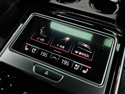 صورة مصغرة 19 لـ 2020 AUDI S8