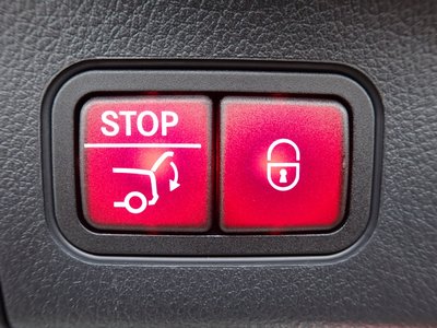 MERCEDES-BENZ GLA-CLASS AMG - 10