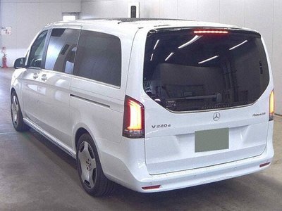 2025 MERCEDES-BENZ V-CLASS 照片 1