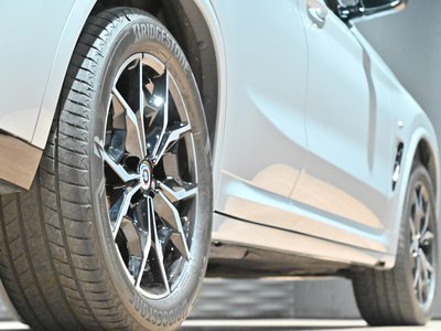 2023 BMW X4 缩略图 17
