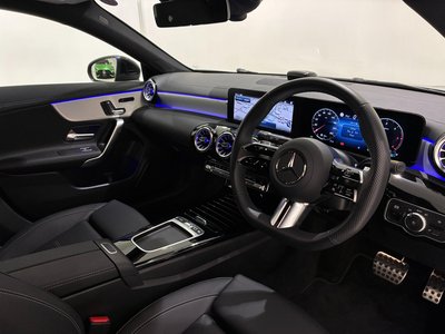 2025 Mercedes-BENZ CLA 照片 2