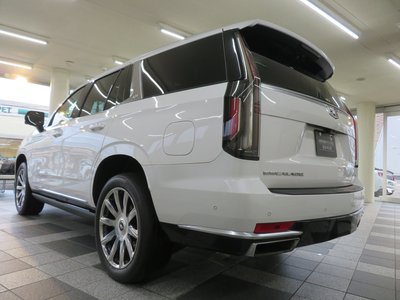 CADILLAC ESCALADE - 10