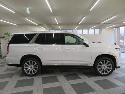 CADILLAC ESCALADE - 5