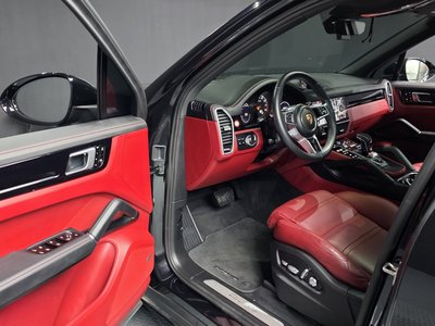 PORSCHE CAYENNE - 10