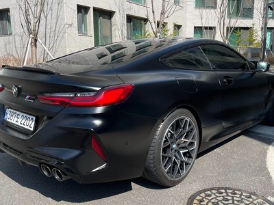 BMW M8 - 7