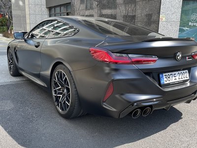 BMW M8 - 3