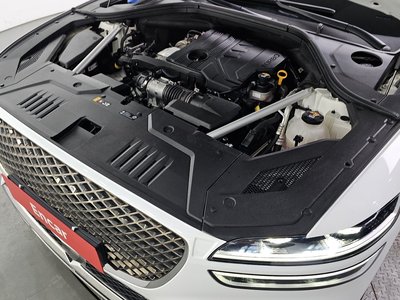 2021 Genesis GV70 photo 7