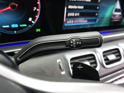 MERCEDES-BENZ GLS - 9