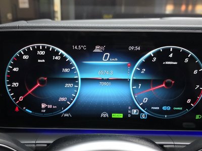 MERCEDES-BENZ GLS - 8