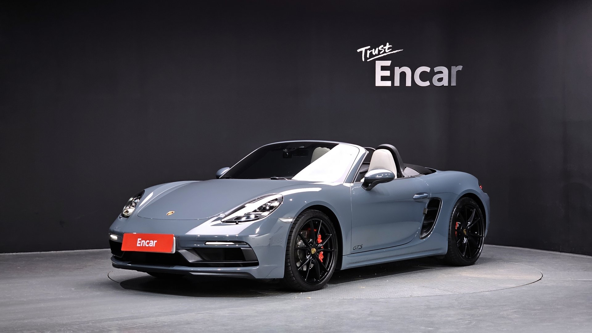PORSCHE 718 BOXSTER - View 1