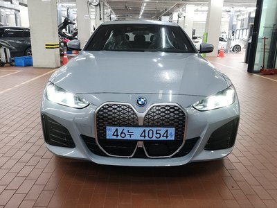 BMW I4 - 3