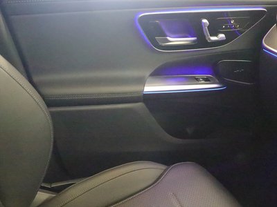 2025 Mercedes-BENZ GLC — миниатюра 16