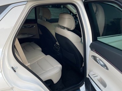 صورة مصغرة 16 لـ 2025 Genesis GV70
