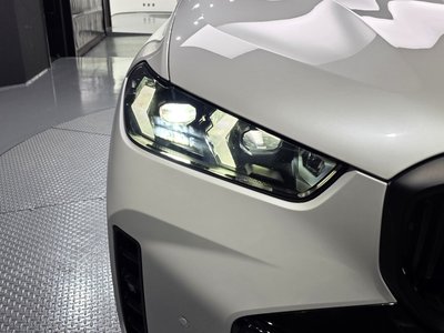 2025 BMW X5 photo 9