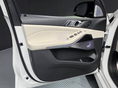 2025 BMW X5 thumbnail 14
