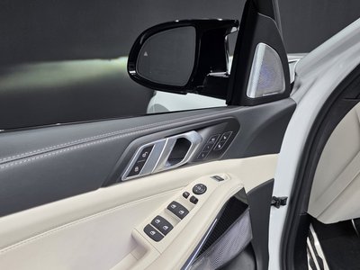 2025 BMW X5 thumbnail 39