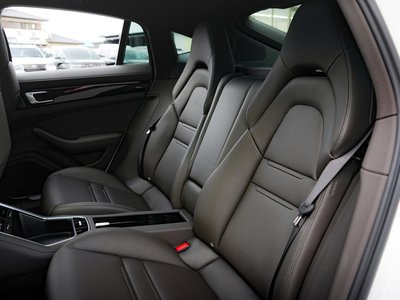 PORSCHE PANAMERA - 9