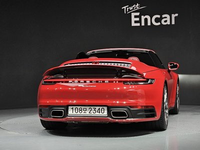 PORSCHE 911 - 4