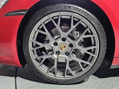 PORSCHE 911 - 6