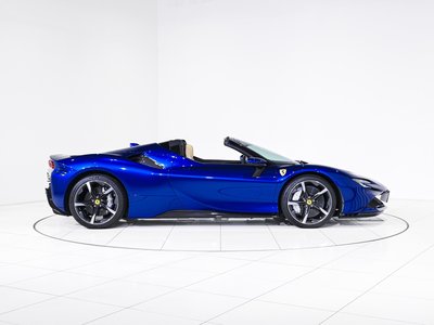 صورة مصغرة 37 لـ 2023 Ferrari SF90 SPIDER