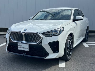 BMW IX2