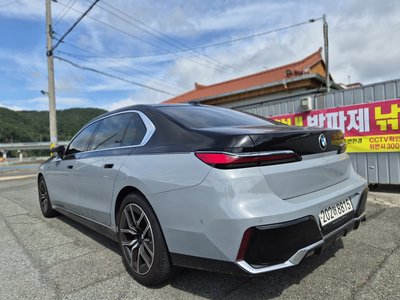 2023 BMW 7 SERIES 照片 2