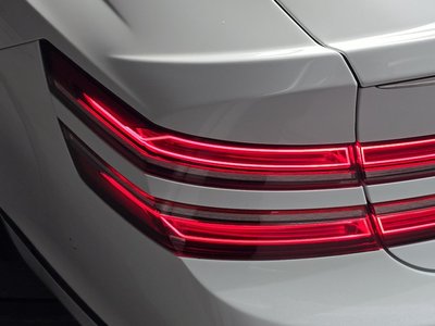 GENESIS G80 (RG3) - 10