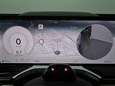 2025 Genesis GV80 — миниатюра 11