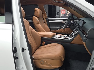 2025 Genesis GV80 — миниатюра 17
