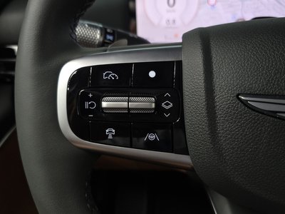 2025 Genesis GV80 — миниатюра 35