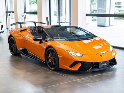 صورة 2 لـ 2018 Lamborghini HURACAN SPYDER