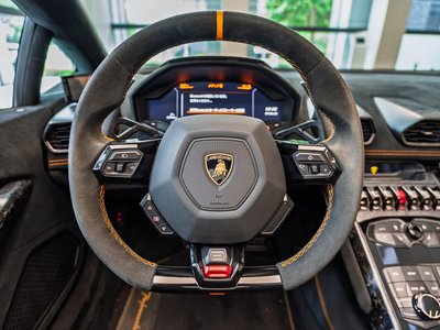 صورة مصغرة 33 لـ 2018 Lamborghini HURACAN SPYDER