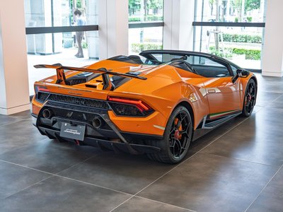 صورة 10 لـ 2018 Lamborghini HURACAN SPYDER