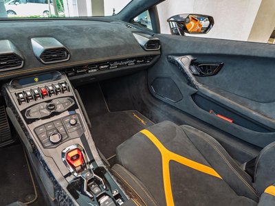 صورة مصغرة 29 لـ 2018 Lamborghini HURACAN SPYDER