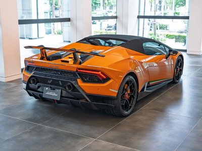 صورة 9 لـ 2018 Lamborghini HURACAN SPYDER