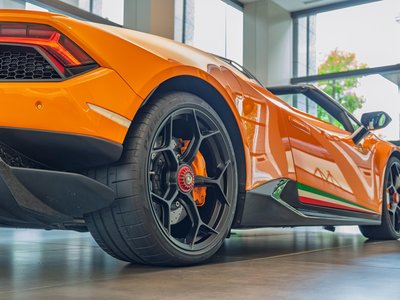 صورة مصغرة 17 لـ 2018 Lamborghini HURACAN SPYDER