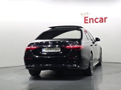 2022 Mercedes-BENZ S-CLASS photo 3