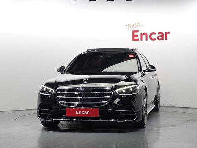 2022 Mercedes-BENZ S-CLASS photo 2