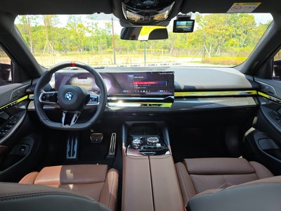 2024 BMW I5 — миниатюра 14