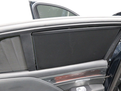 2022 Genesis G90 (RS4) — миниатюра 19