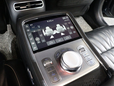2022 Genesis G90 (RS4) — миниатюра 16
